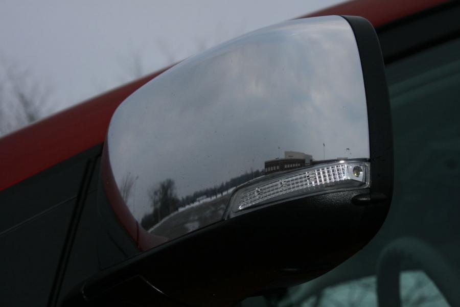  Dodge Grand Caravan SXT 2008 года  (фото 32 из 67)